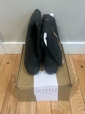 Journee Collection - Letice Platform Boot Women’s